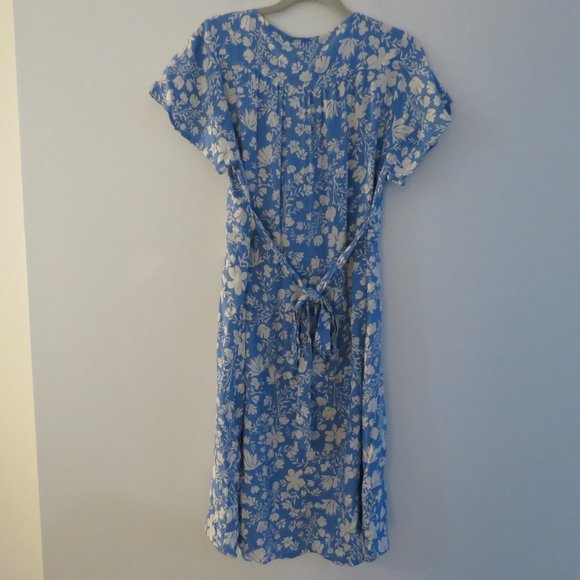 YIREH Brynn Floral Button Front Hawaiian Midi Dress in Denim Blue - Size M NWT - Picture 10 of 15